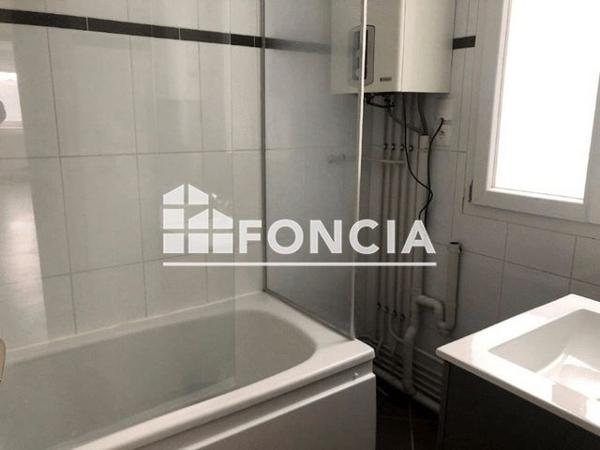 Location Appartement 2 pièces 45.07 m² - 36 RUE EMILE ZOLA Reims 51100