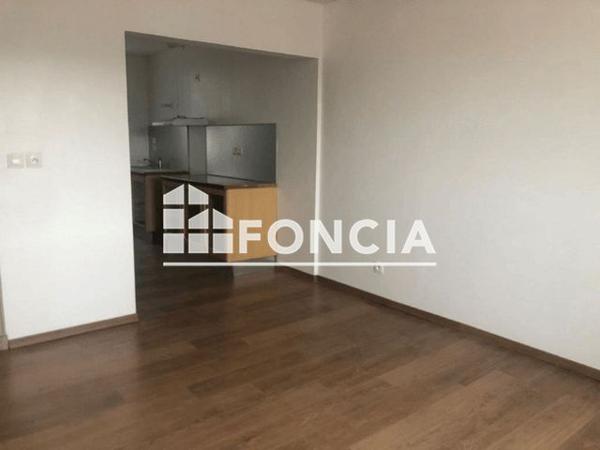 Location Appartement 2 pièces 45.07 m² - 36 RUE EMILE ZOLA Reims 51100