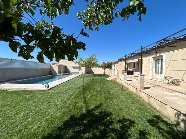 Maison Carpentras 6 pièce(s) 160 m2