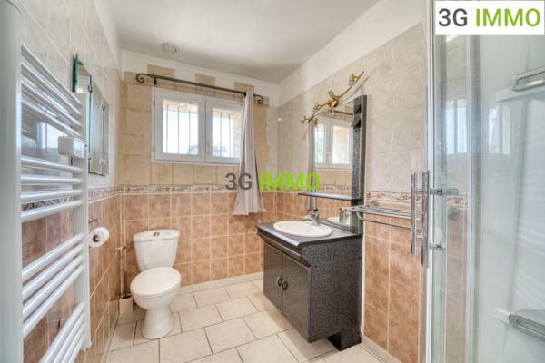 Vente / Villa à Mornas (84550)