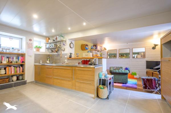 Maison à vendre 885 700 € La Flotte 6 p 198 m² DPE C