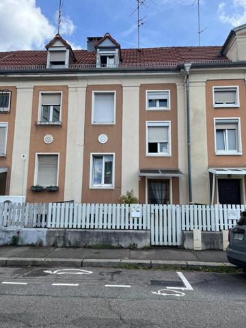 Maison accolée, 4 pièces, 92 m2, à MULHOUSE (68100)