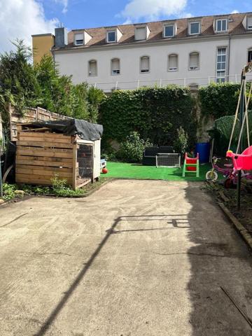 Maison accolée, 4 pièces, 92 m2, à MULHOUSE (68100)