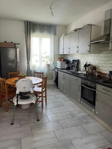 Maison accolée, 4 pièces, 92 m2, à MULHOUSE (68100)