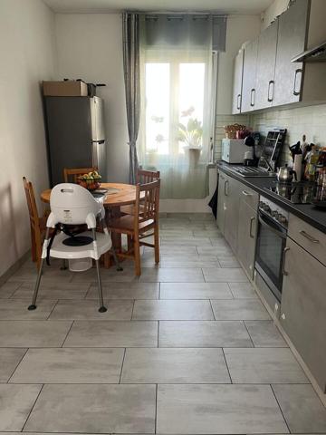 Maison accolée, 4 pièces, 92 m2, à MULHOUSE (68100)