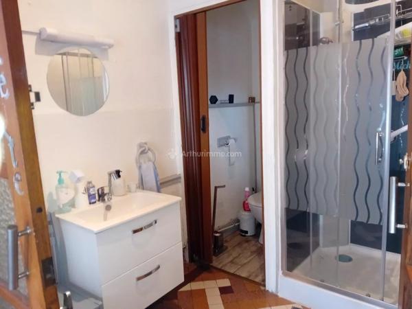 Vente                                                      Maison
                        
                     3 pièces                      104 m2                     à Carmaux