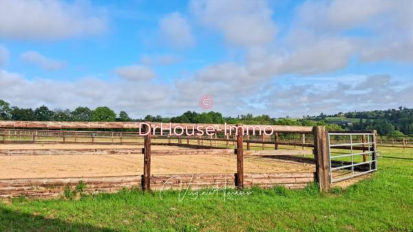 Bien immobilier à vendre 7 pièces de 172 m²