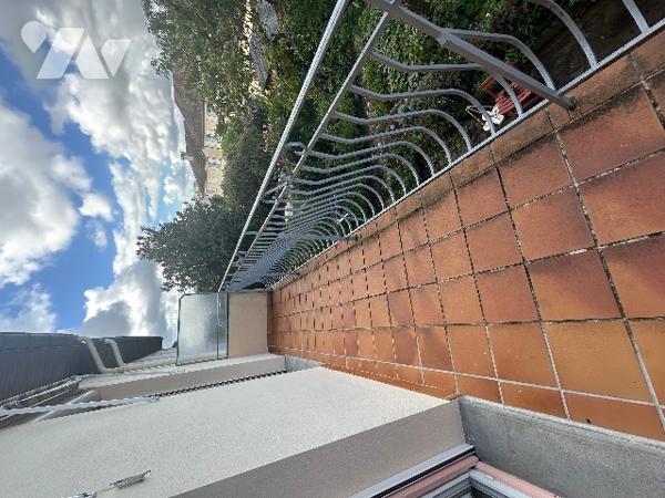 Maison dans quartier calme avec jardin et garage