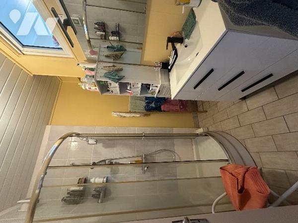 Maison dans quartier calme avec jardin et garage