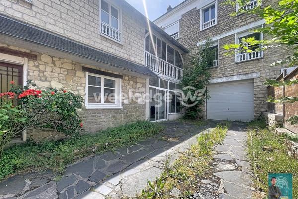 Maison à vendre 7 pièces de 168 m² à Vauréal