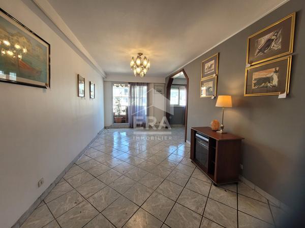 A vendre : NICE/CALIFORNIE - Appartement 3 pièces, garage
