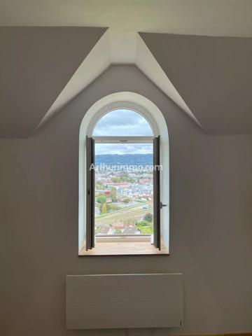 Location Appartement 5 pièces 98 m2 à Lons-le-Saunier