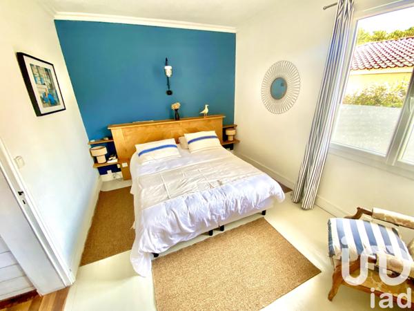 Maison à vendre 8 pièces 140 m² Saint-Julien-en-Born