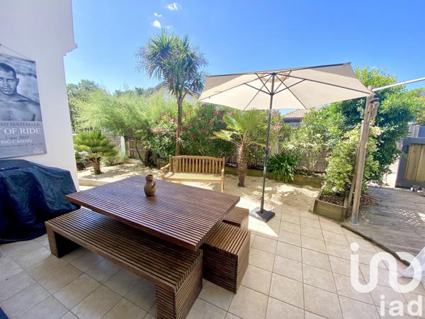 Maison à vendre 8 pièces 140 m² Saint-Julien-en-Born