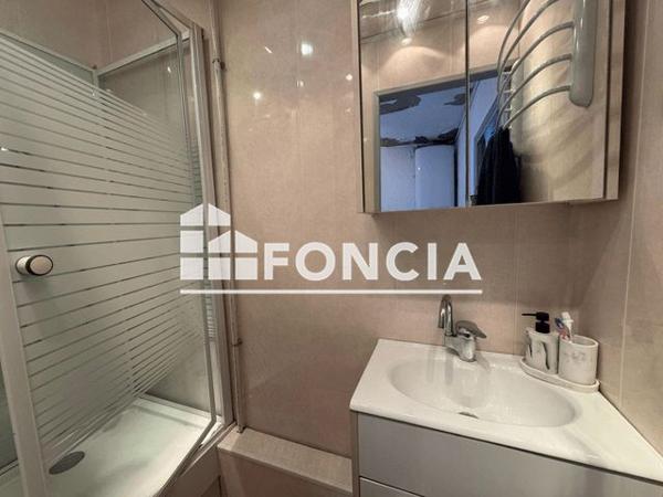 À vendre Studio 25 m² - Fontainebleau 77300