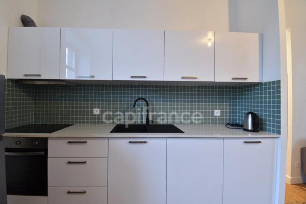 Appartement, 3 chambres, rénové à louer au bourg de Ploëzal