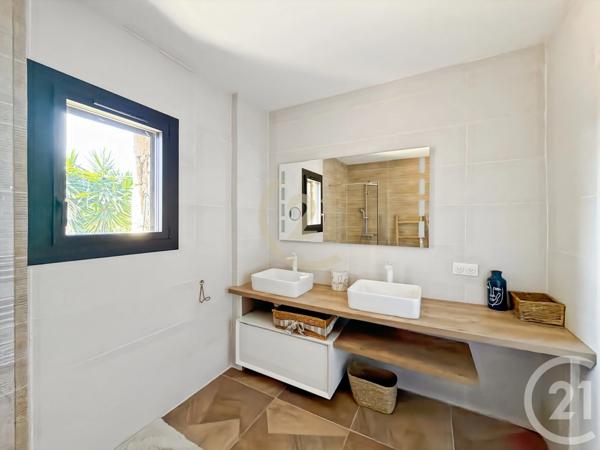 Maison à vendre  5 pièces - 121,21 m 2   AREGNO  - 202