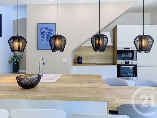 Maison à vendre  5 pièces - 108,59 m 2   PORTO VECCHIO  - 201