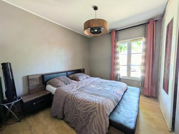 Appartement 3P environ 66m²  avec grande terrasse et parking en sous-sol - Commodités à pied