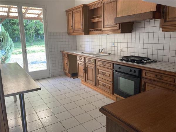 Maison à louer |  COLLONGES LA ROUGE |  4 pièces | 82 m²