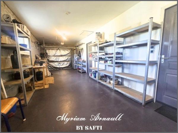 Maison plain-pied, 3 chambres, Garage, Panneaux photovoltaïques, La Souterraine