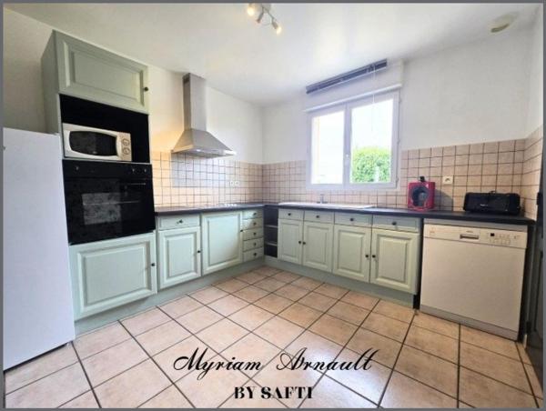 Maison plain-pied, 3 chambres, Garage, Panneaux photovoltaïques, La Souterraine