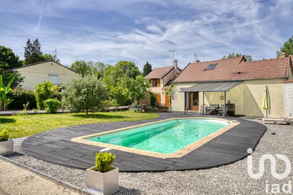 Maison à vendre 7 pièces 1 230 m² Breuillet