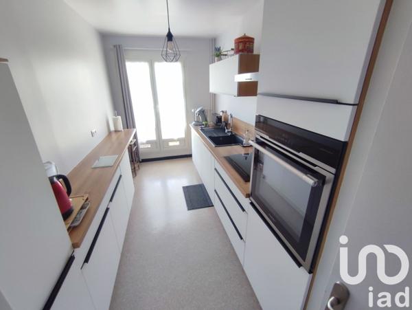 Appartement 4 pièces de 94 m² à Chartres (28000)