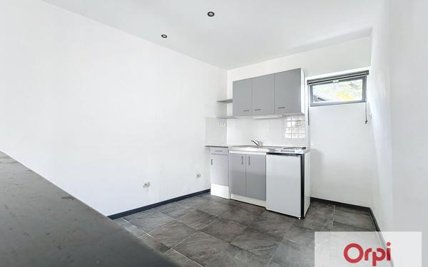 Appartement à louer    2 pièces • 41,20 m2 Montluçon