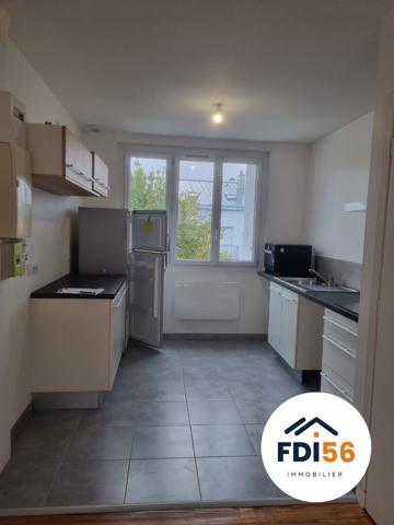 A VENDRE - NOUVELLE-VILLE - APPARTEMENT 2 PIECES 41 m2 - STATIONNEMENT , Lorient