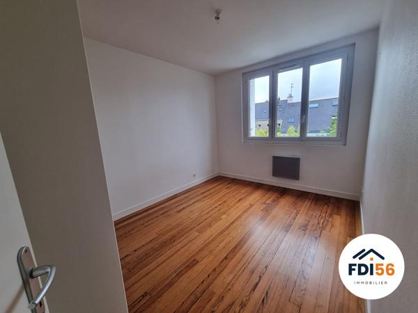A VENDRE - NOUVELLE-VILLE - APPARTEMENT 2 PIECES 41 m2 - STATIONNEMENT , Lorient
