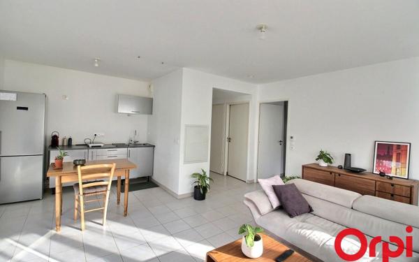 Appartement à vendre    3 pièces •  Marseille 12