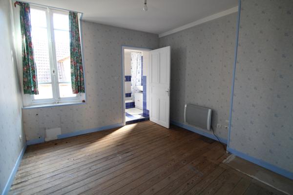 Bourbon-Lancy (71140) Immeuble de rapport à vendre