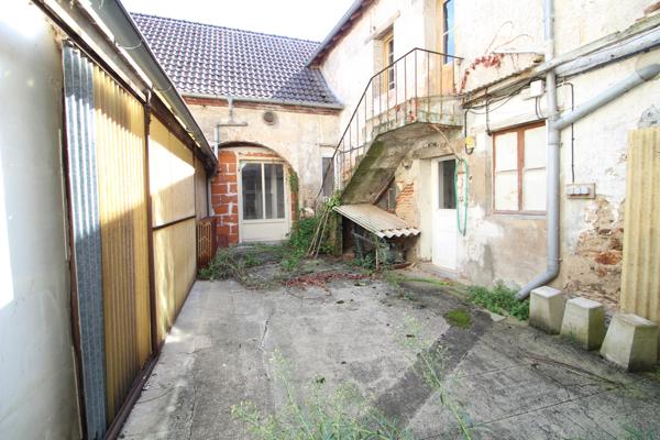 Bourbon-Lancy (71140) Immeuble de rapport à vendre