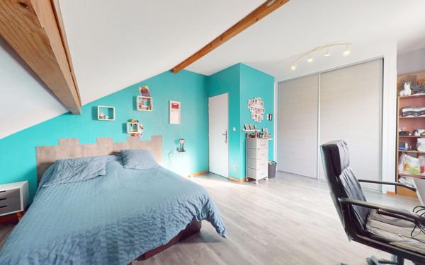 Maison à vendre    6 pièces •  Talange