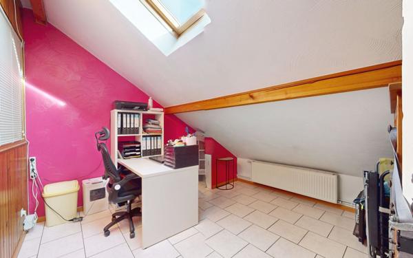 Maison à vendre    6 pièces •  Talange