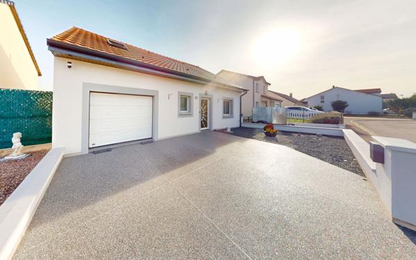 Maison à vendre    6 pièces •  Talange