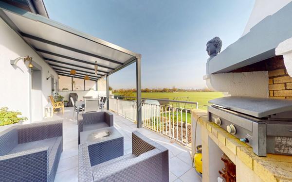 Maison à vendre    6 pièces •  Talange