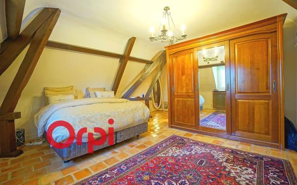 Maison à vendre    8 pièces •  Bernay