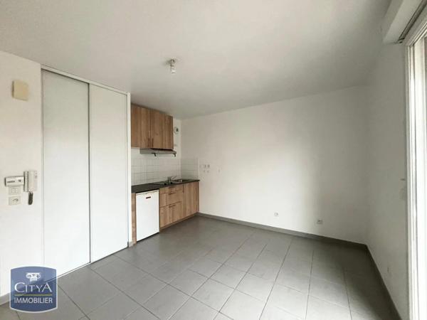 Appartement à louer 1 pièce 24.6m²
