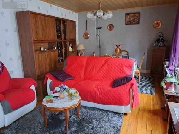 Maison à vendre à Chaudes-Aigues dans le Cantal (15110), ref : 044/1143