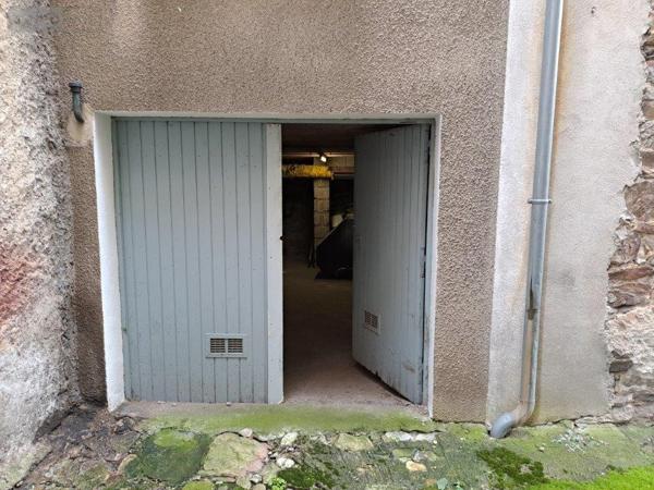 Maison à vendre à Chaudes-Aigues dans le Cantal (15110), ref : 044/1143