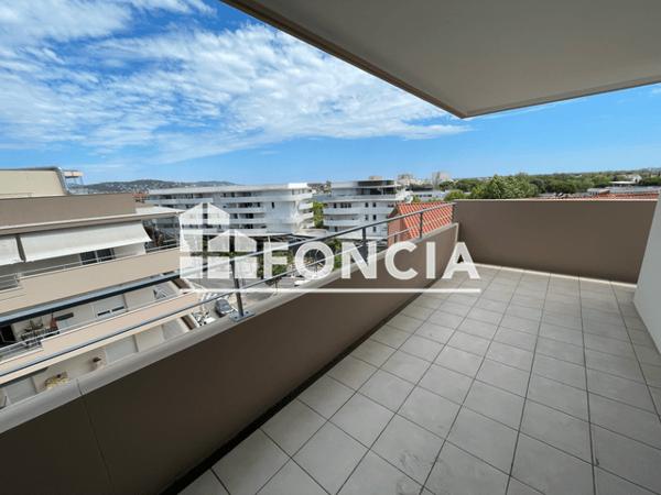 Location Appartement 3 pièces 66.75 m² - LES HAUTS DE LERINS Mandelieu 06210