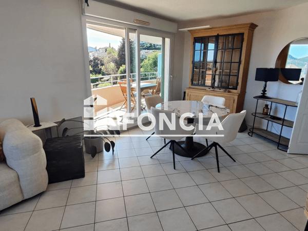 Location Appartement 3 pièces 66.75 m² - LES HAUTS DE LERINS Mandelieu 06210