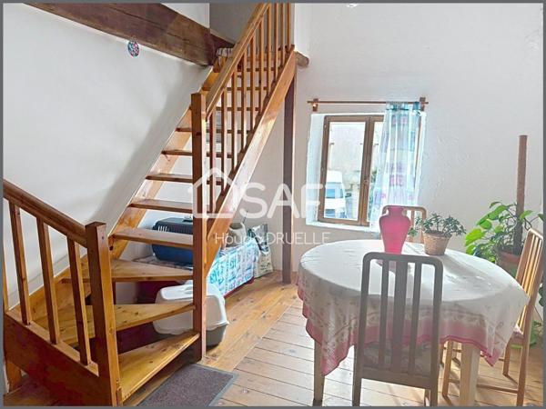 Maison en pierre à Puivert