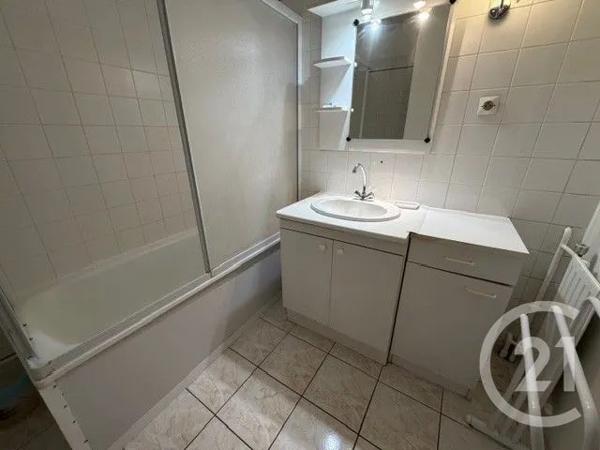 Appartement F2 à vendre  2 pièces - 49,23 m 2   CERGY  - 95