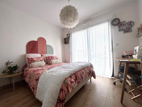 Maison contemporaine de 2024 – 3 chambres dont une suite parentale proche commerces Toutes les caractéristiques