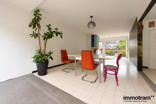 Vente Maison 140m2 - 5 chambre(s) - Croix, La Marque • Réf. VM29691