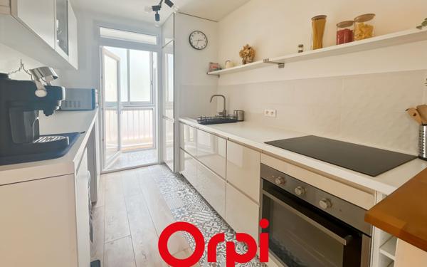 Appartement à vendre    2 pièces • 51 m2 Bandol