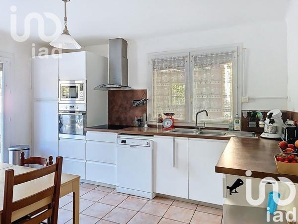 Maison à vendre 7 pièces 196 m² Bessan